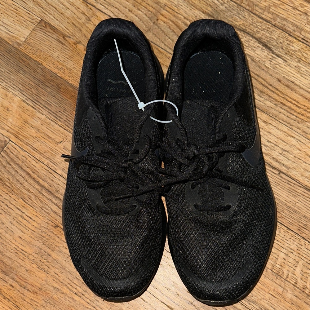 Nike revolution 7